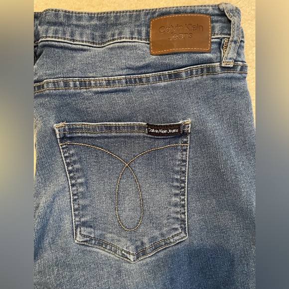 Calvin Klein Mid Rise Stretch Skinny Jeans sz 16 - Picture 5 of 9